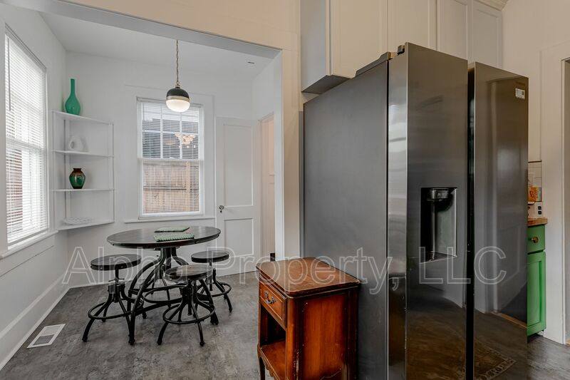 Apartment for rent at 710 Augusta St, Greenville, SC 29605