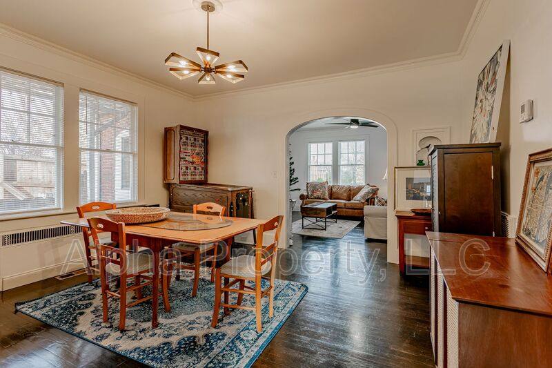Apartment for rent at 710 Augusta St, Greenville, SC 29605