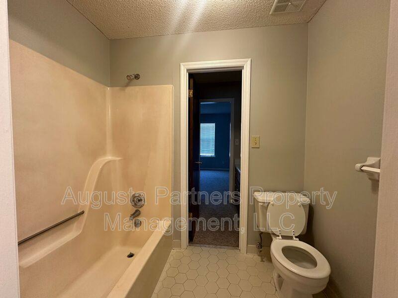 House for rent at 2448 Riverlook Dr, Augusta, GA 30904