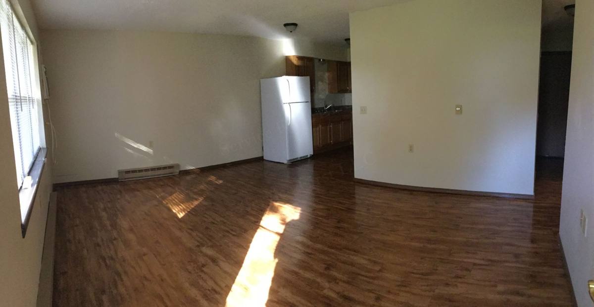 Apartment for rent at 601-701 E 19th St, Lamar, MO 64759