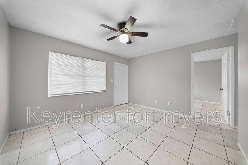 Apartment for rent at 464A Carolina Ave, Fort Myers, FL 33905