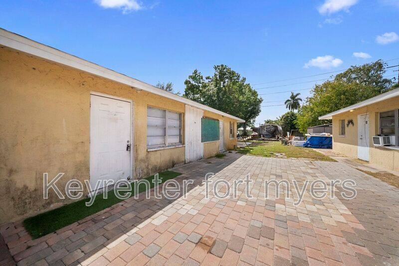 Apartment for rent at 464A Carolina Ave, Fort Myers, FL 33905