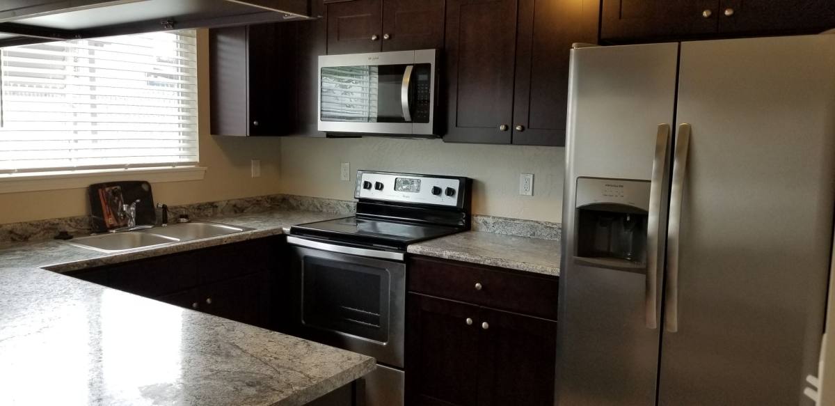 Apartment for rent at 50 S 9th St, Central Point, OR 97502
