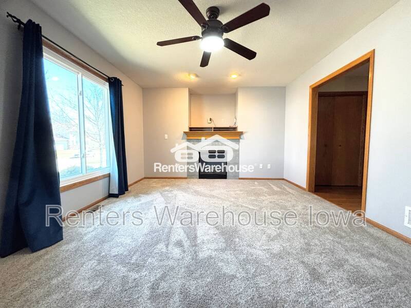 House for rent at 330 NE Cardinal Lane, Waukee, IA 50263