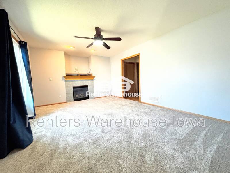 House for rent at 330 NE Cardinal Lane, Waukee, IA 50263