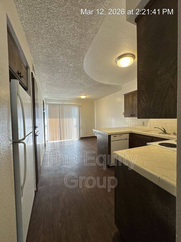 Apartment for rent at 1861 Emma Lee Lane, Hanford, CA 93230