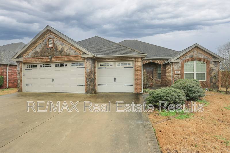 House for rent at 3607 SW Birchton Ave, Bentonville, AR 72713