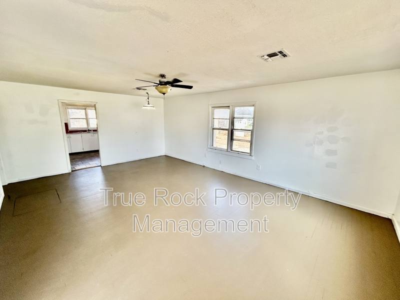 House for rent at 300 E Main St, Asher, OK 74826