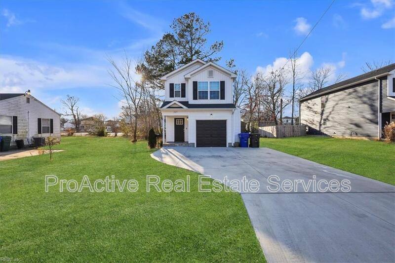 House for rent at 223 N 7th St, Suffolk, VA 23434