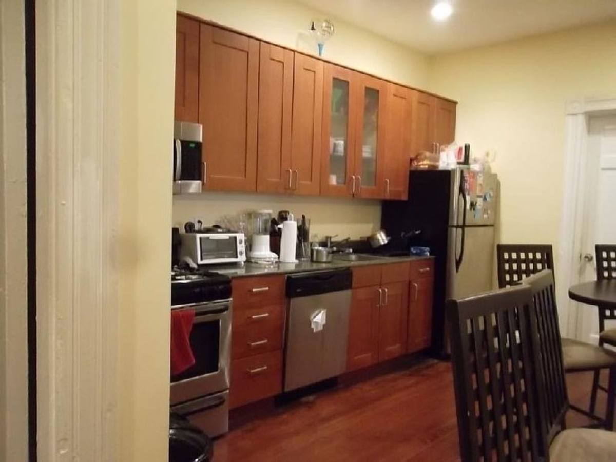 Apartment for rent at 1524 Tremont St, Roxbury Crossing, MA 02120