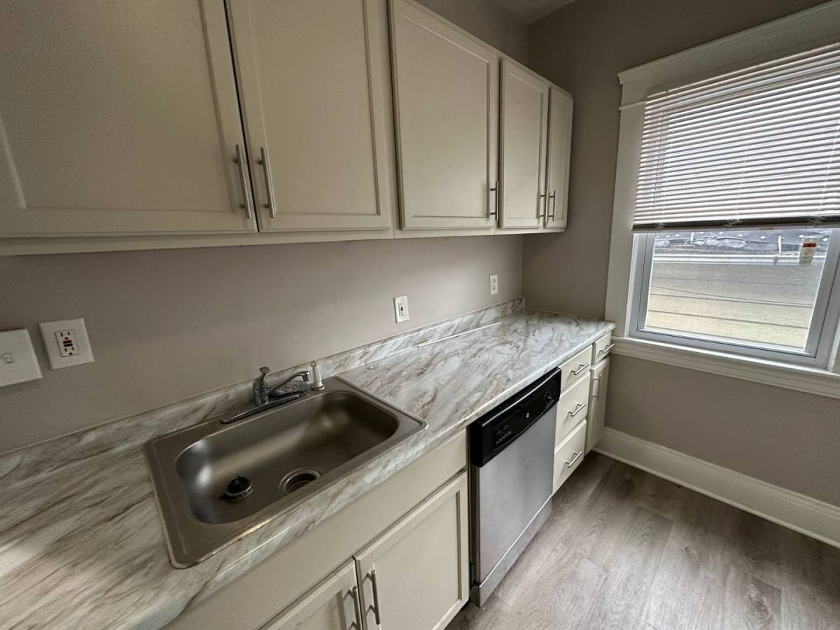 Apartment for rent at 3026 Monroe Ave, Cleveland, OH 44113