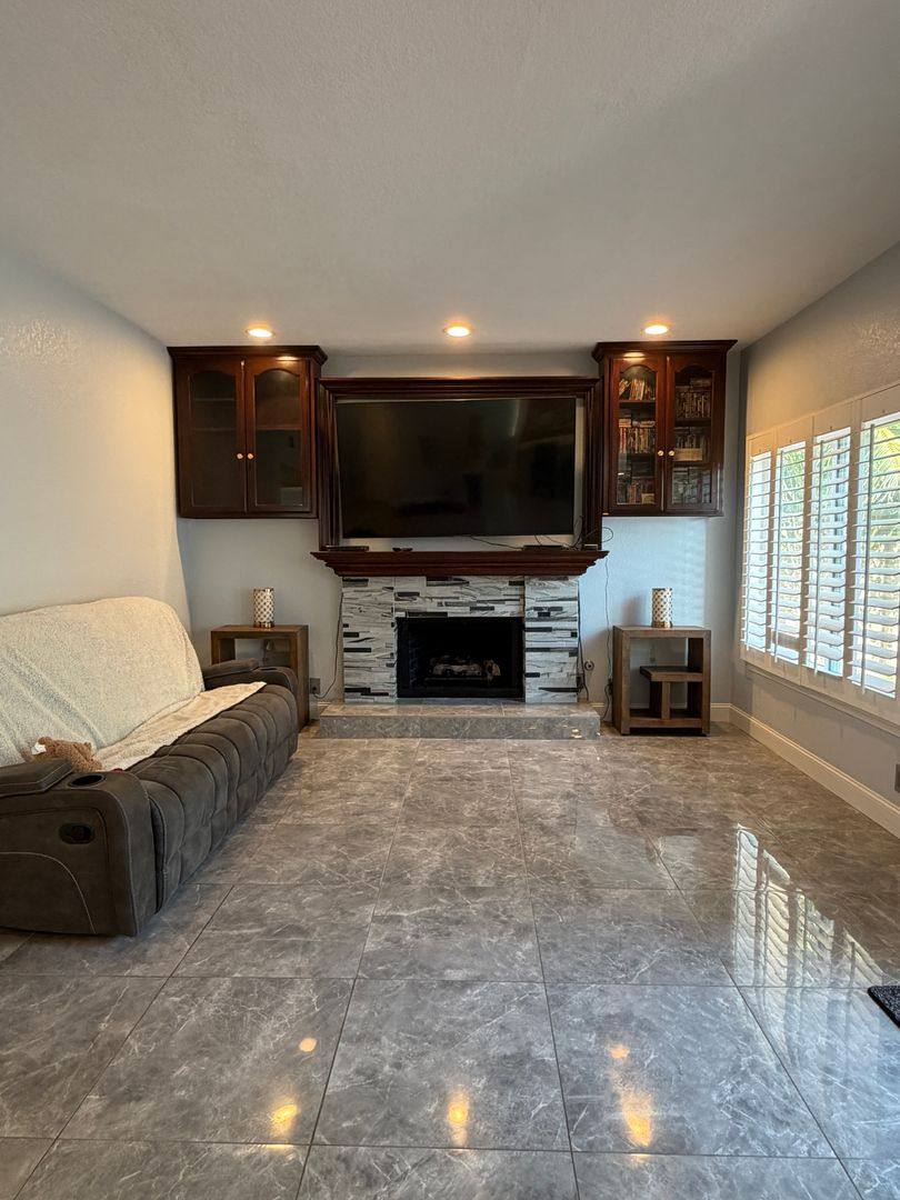 House for rent at 1940 Kensington Lane, Oxnard, CA 93030