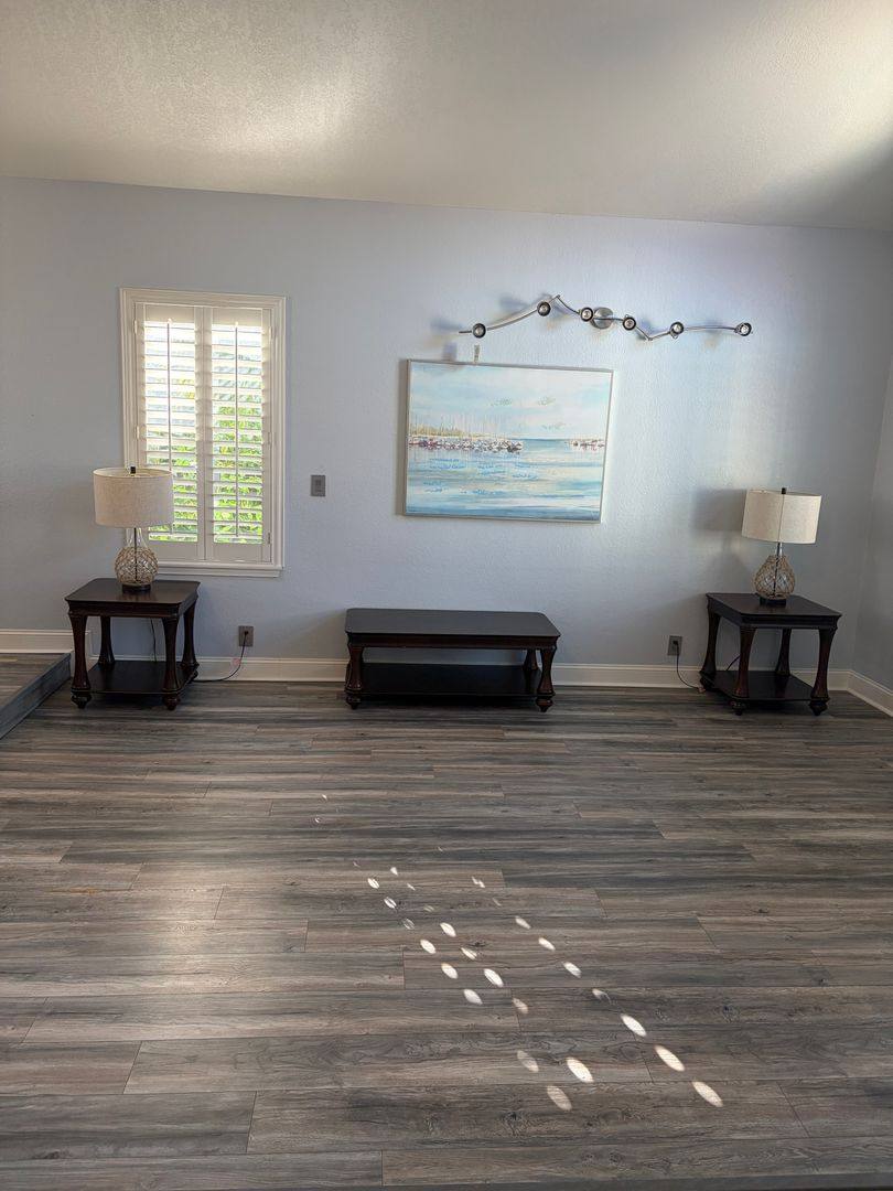 House for rent at 1940 Kensington Lane, Oxnard, CA 93030
