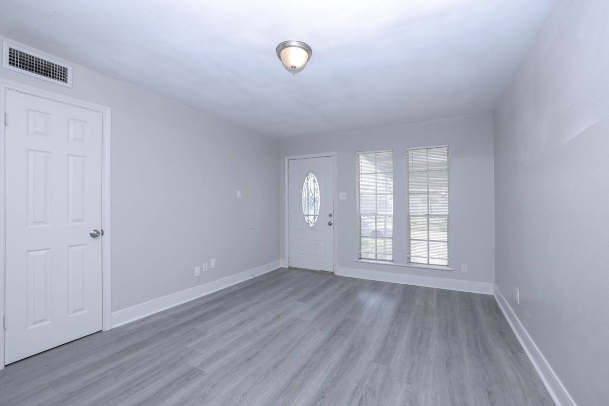 House for rent at 9834 Denning Dr, Houston, TX 77078