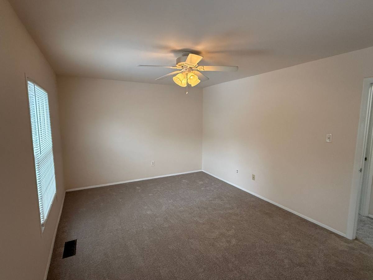 Townhouse for rent at 32 Mission Wood Way, Reisterstown, MD 21136