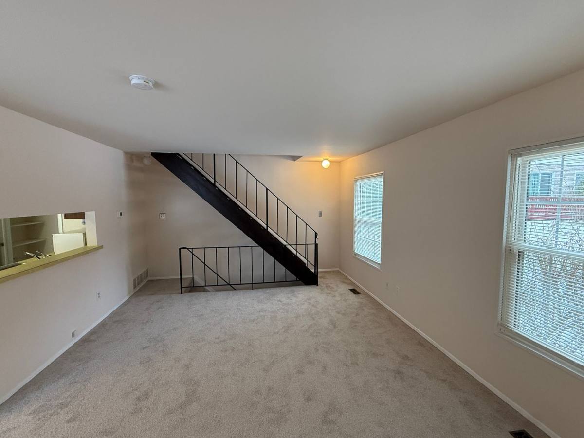 Townhouse for rent at 32 Mission Wood Way, Reisterstown, MD 21136