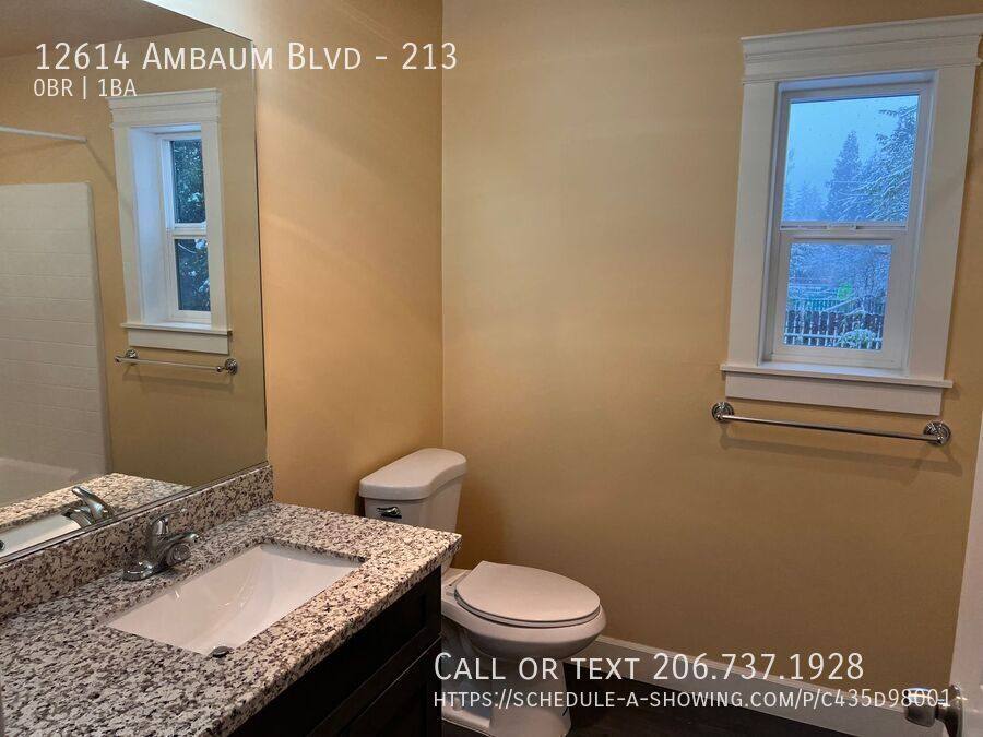 Apartment for rent at 12614 Ambaum Blvd #213, Seattle, WA 98146