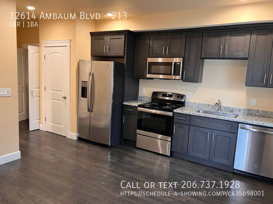 Apartment for rent at 12614 Ambaum Blvd #213, Seattle, WA 98146