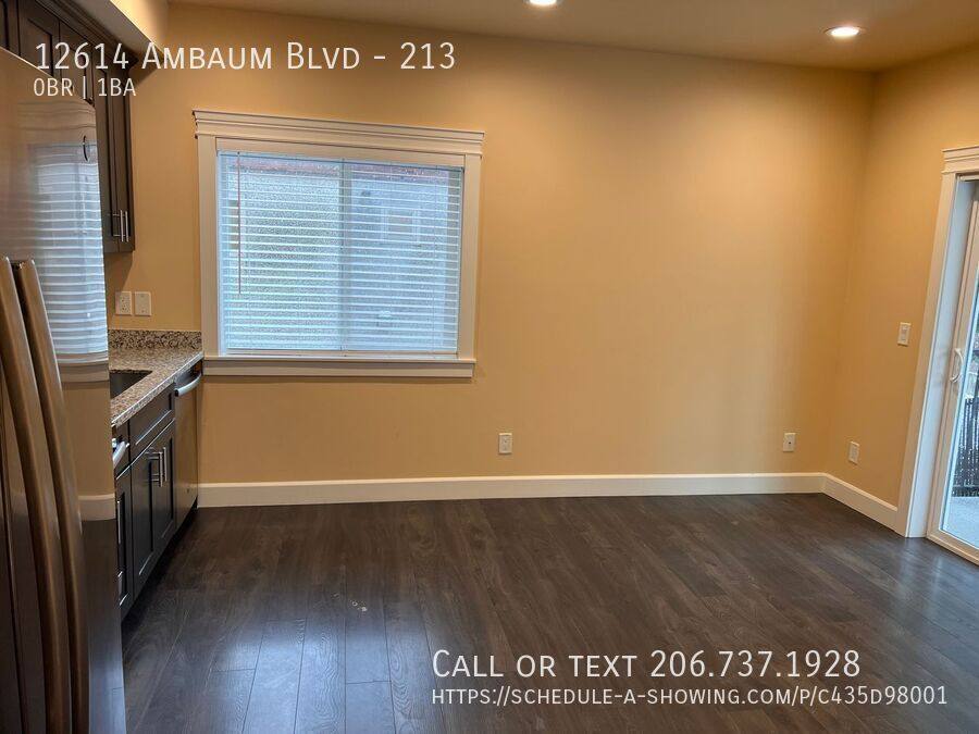 Apartment for rent at 12614 Ambaum Blvd #213, Seattle, WA 98146