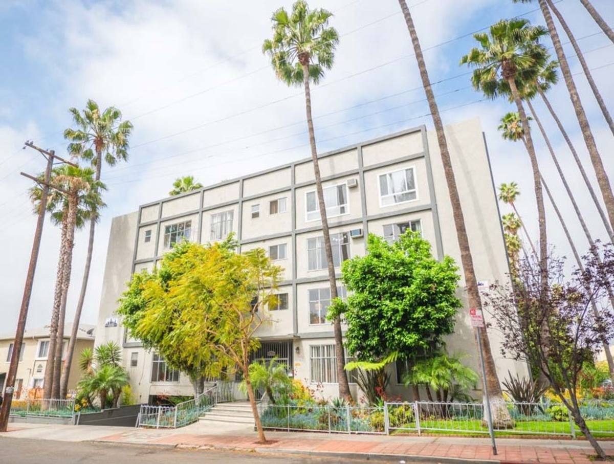 Apartment for rent at 1815 N Harvard Blvd, Los Angeles, CA 90027