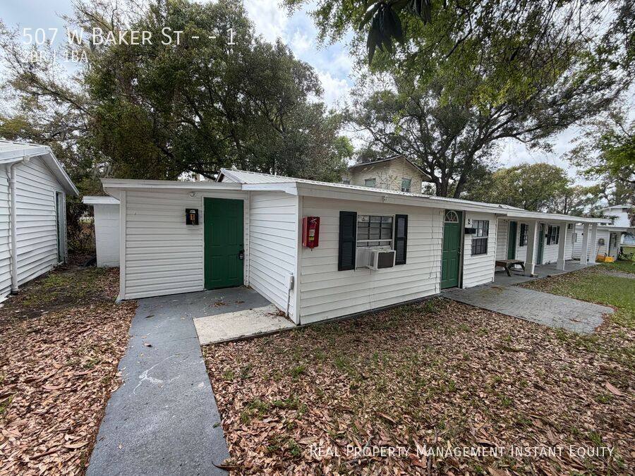 Apartment for rent at 507 W Baker St #1, Plant City, FL 33563