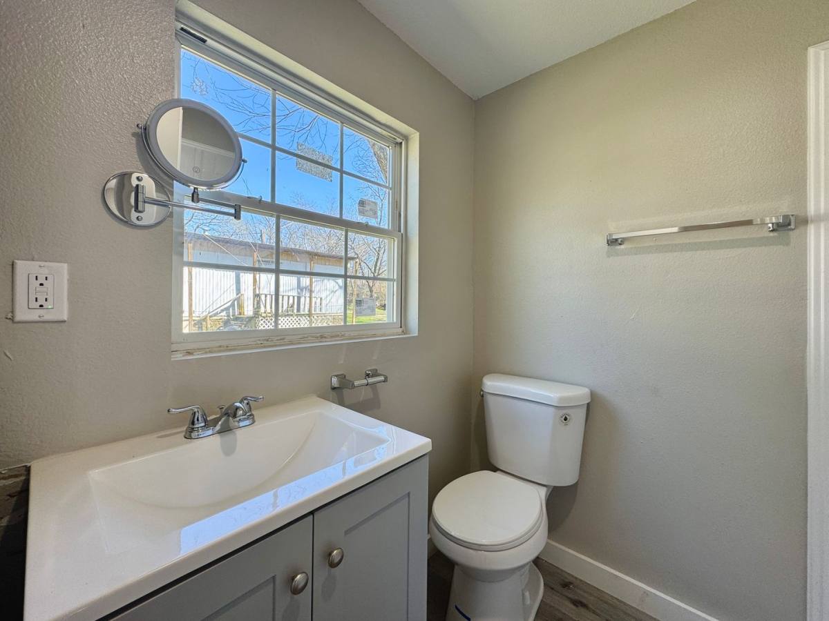 Apartment for rent at 507-513 Ferrell, 1295 Edith, 1280 Agnes, Batesville, AR 72501