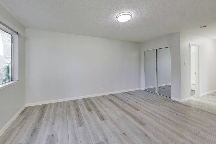 Apartment for rent at 671 Vernon St #107, Oakland, CA 94610