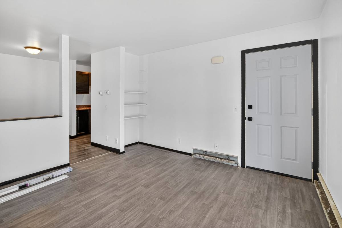 Apartment for rent at 3722 W Karstens Dr, Madison, WI 53704
