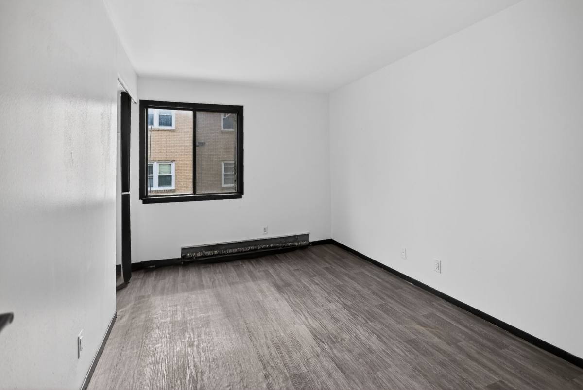 Apartment for rent at 3722 W Karstens Dr, Madison, WI 53704