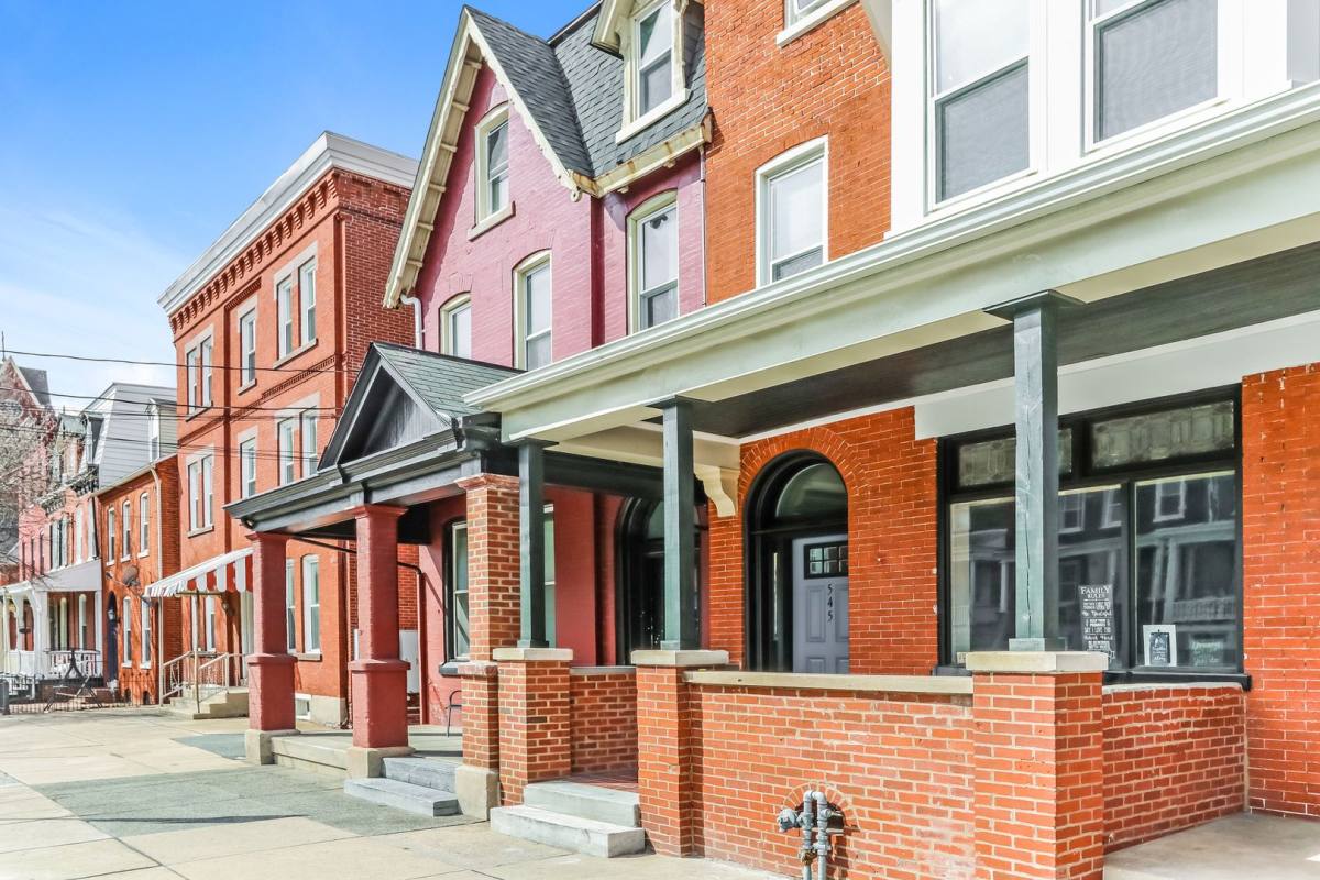 Apartment for rent at 104 N Marshall St, Lancaster, PA 17602