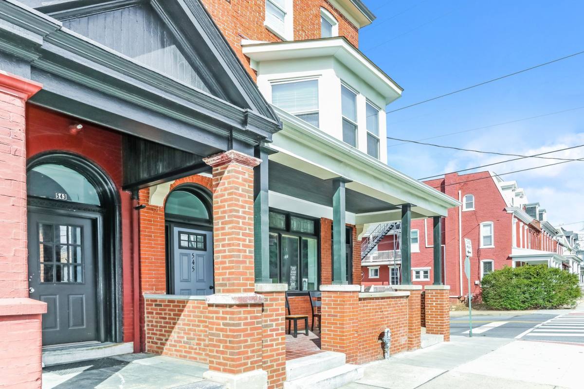 Apartment for rent at 104 N Marshall St, Lancaster, PA 17602