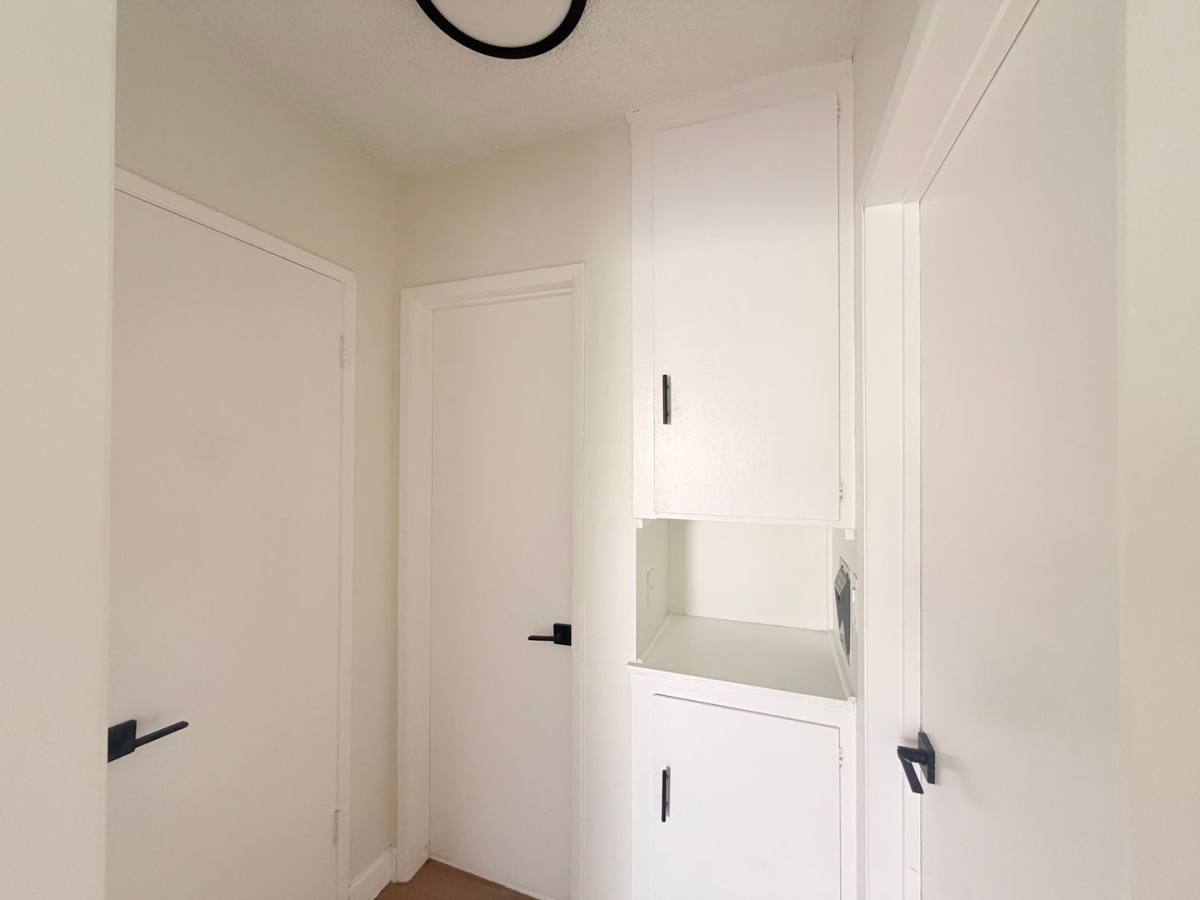 Apartment for rent at 1815 S Burlington Ave #10, Los Angeles, CA 90006