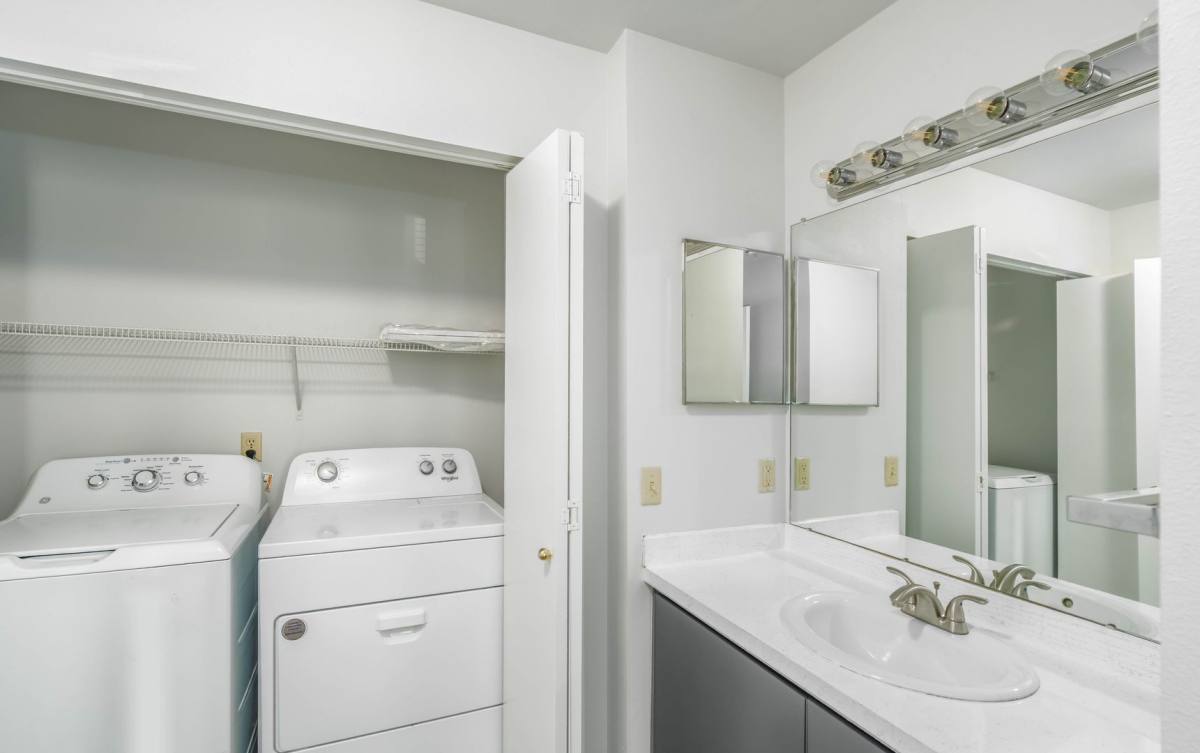 Apartment for rent at 212, 214 & 216 Antles Ave, Wenatchee, WA 98801