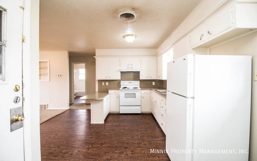 Townhouse for rent at 1602 58th St #B, Lubbock, TX 79412