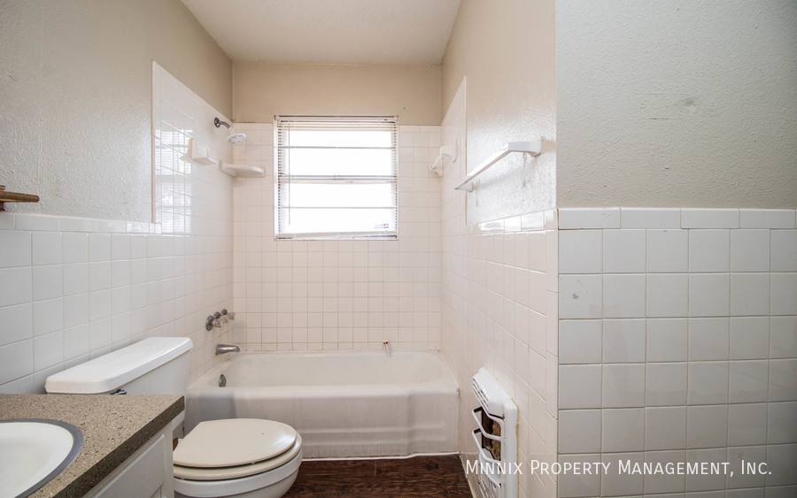 Townhouse for rent at 1602 58th St #B, Lubbock, TX 79412