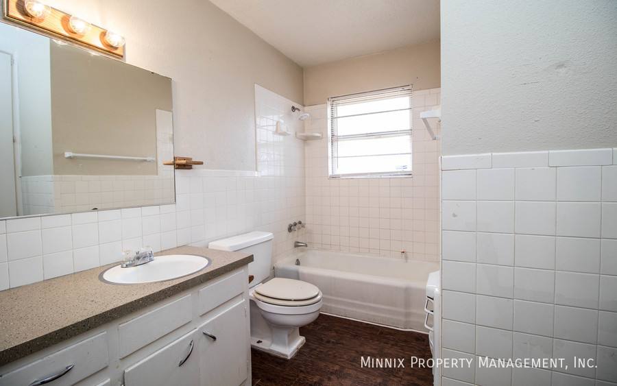 Townhouse for rent at 1602 58th St #B, Lubbock, TX 79412