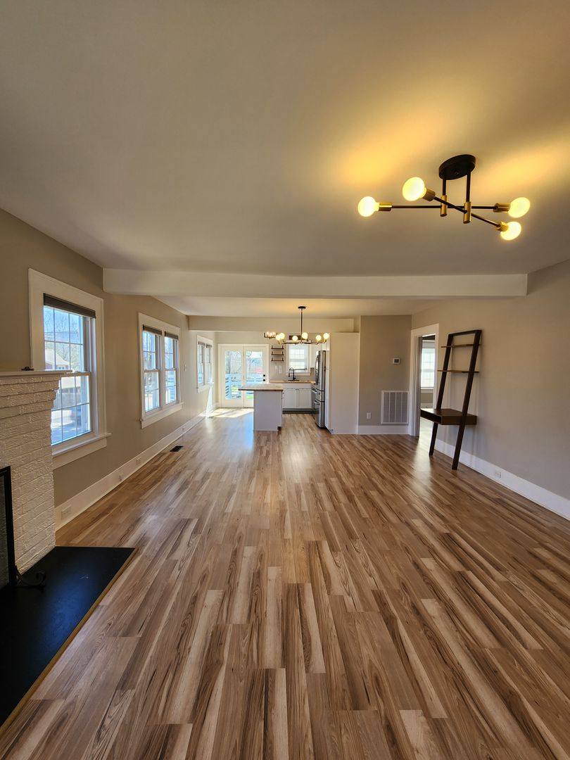 House for rent at 535 Fairview Rd, Asheville, NC 28803