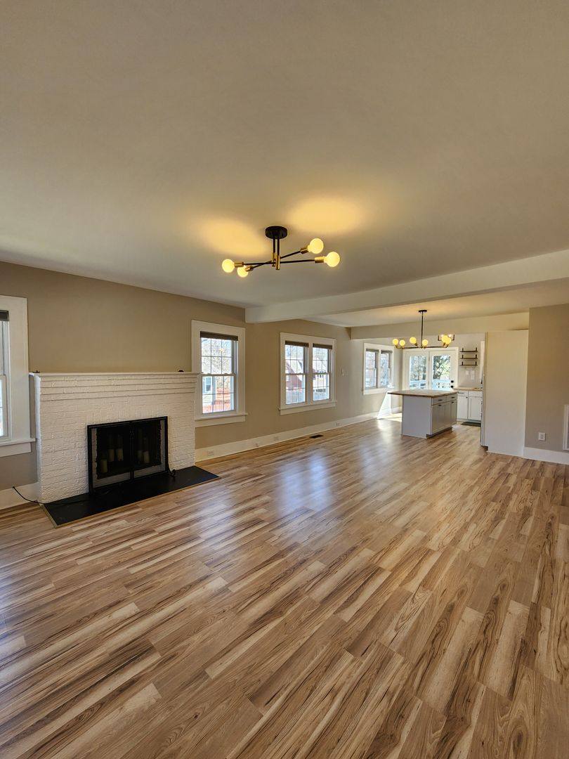 House for rent at 535 Fairview Rd, Asheville, NC 28803