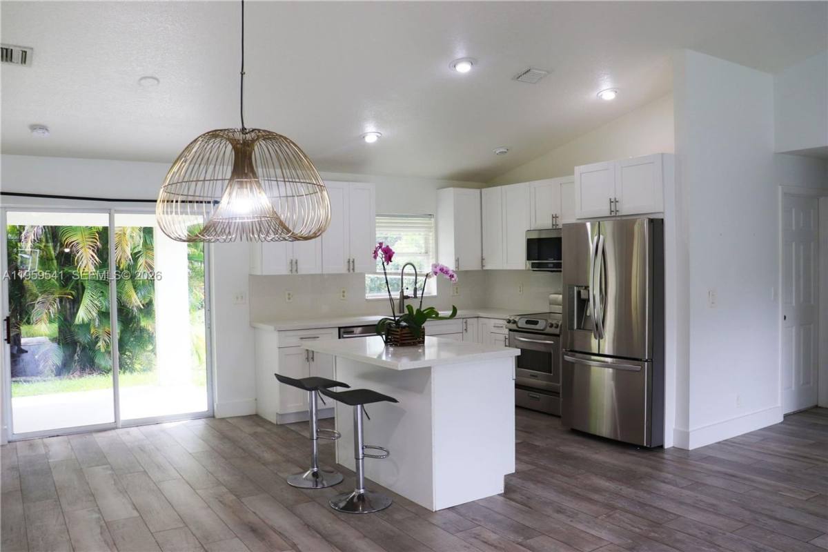 House for rent at 16930 W Mead Hill Dr, Loxahatchee, FL 33470