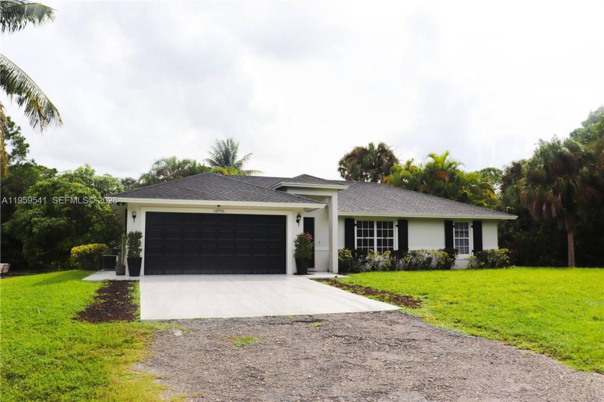 House for rent at 16930 W Mead Hill Dr, Loxahatchee, FL 33470