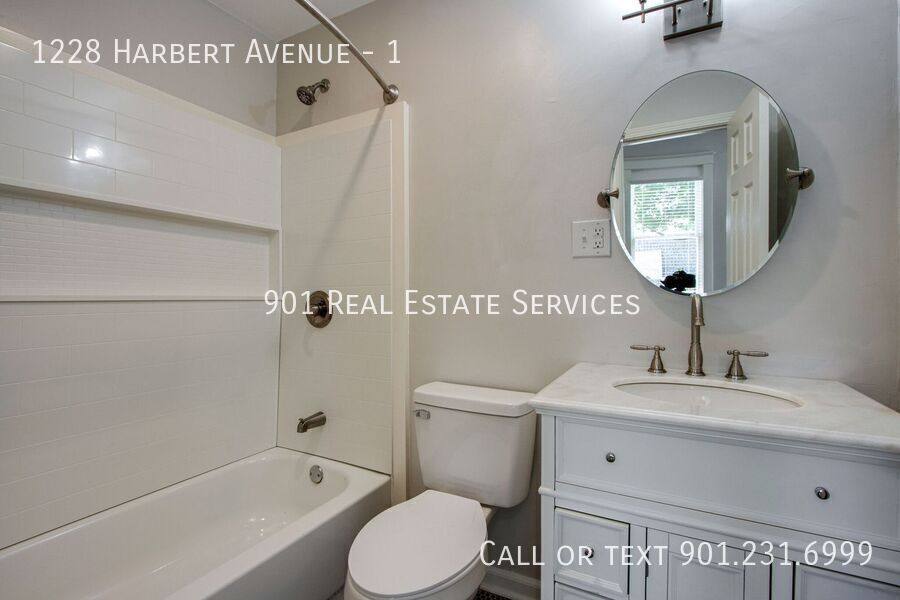 Apartment for rent at 1228 Harbert Ave #1, Memphis, TN 38104