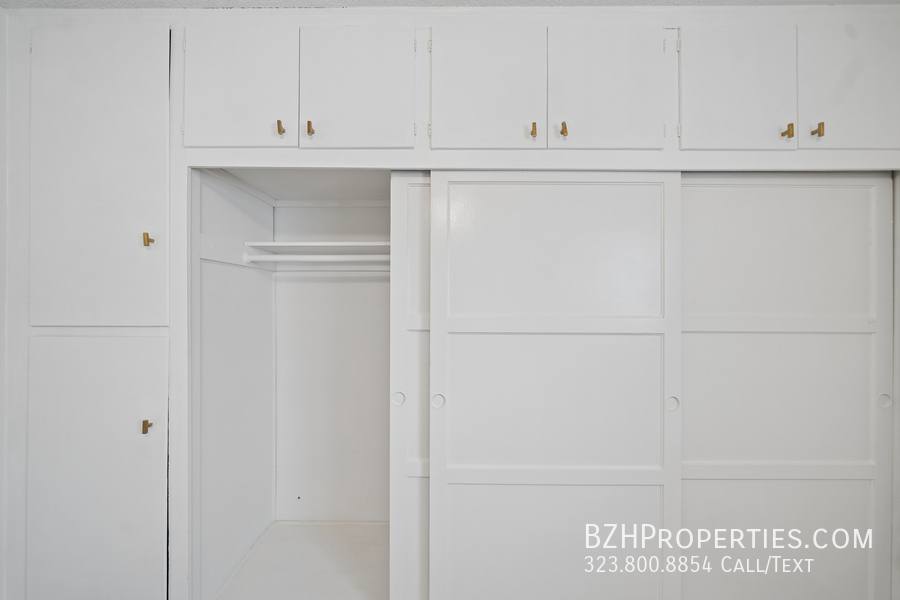 Apartment for rent at 7209 Willoughby Ave #2, Los Angeles, CA 90046