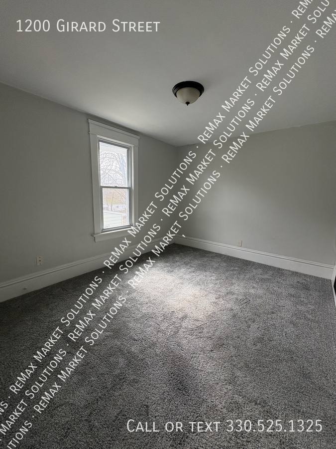 House for rent at 1200 Girard St, Akron, OH 44301