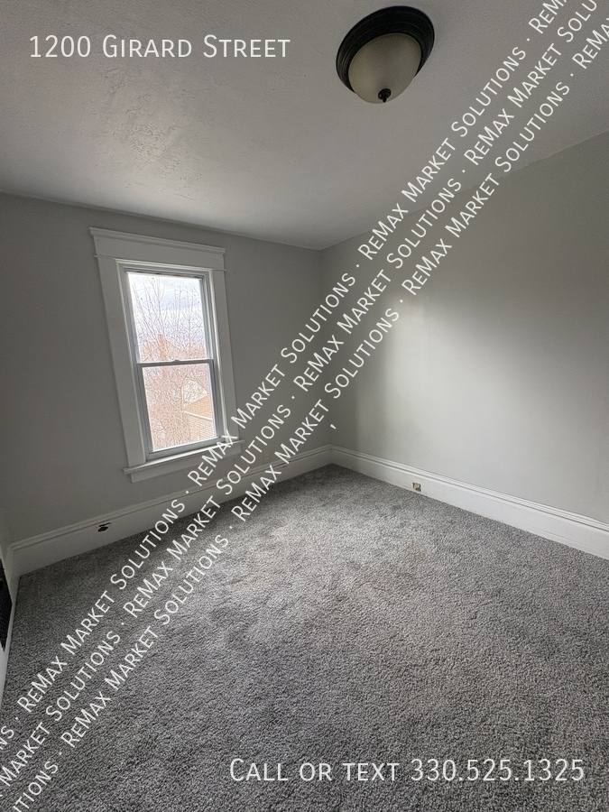 House for rent at 1200 Girard St, Akron, OH 44301