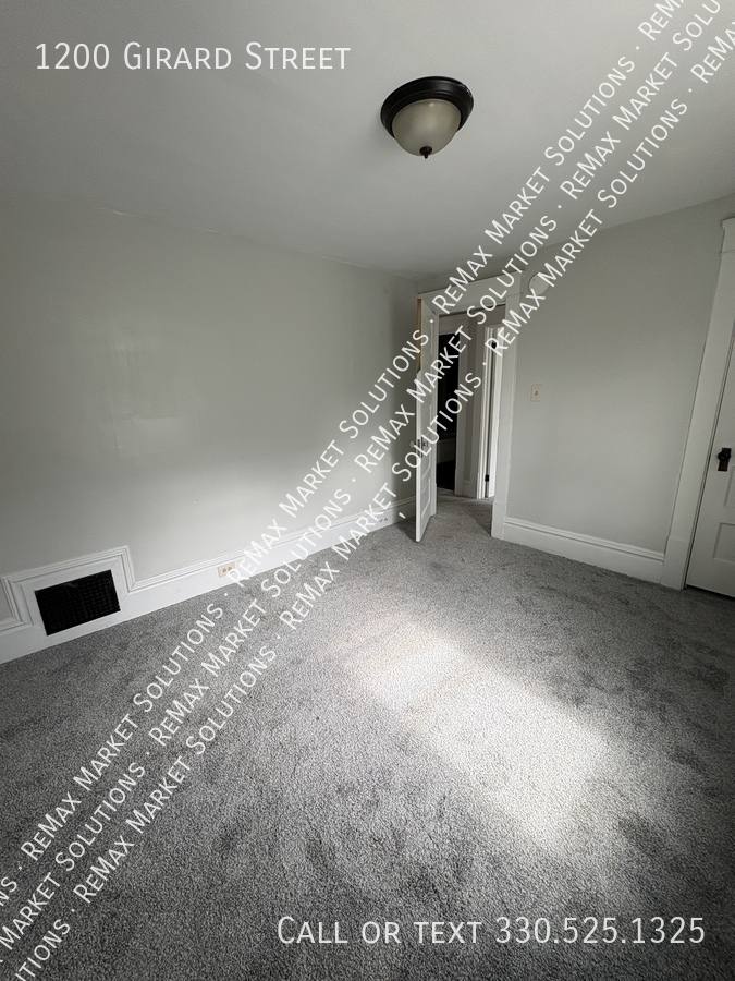 House for rent at 1200 Girard St, Akron, OH 44301