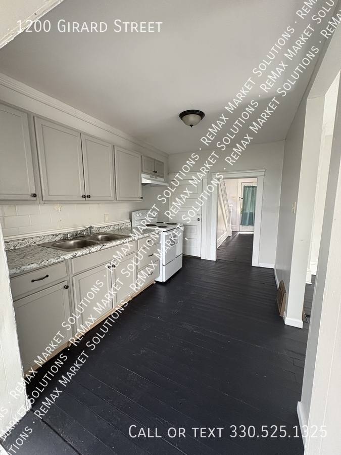 House for rent at 1200 Girard St, Akron, OH 44301
