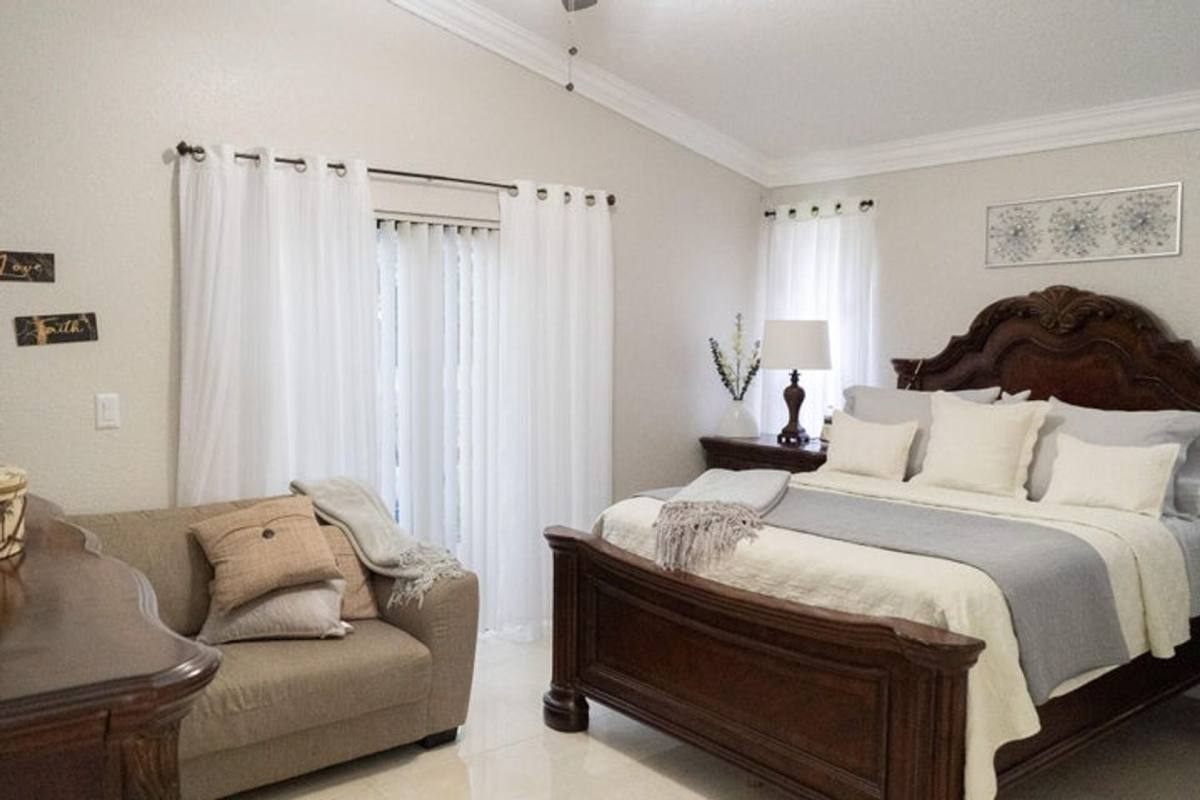 House for rent at 5360 Kim Court, West Palm Beach, FL 33415