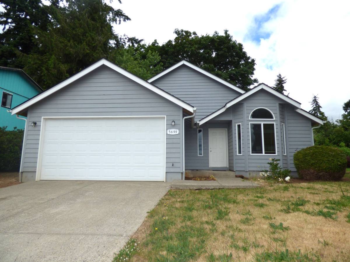House for rent at 5699 Waln Creek Court S, Salem, OR 97306