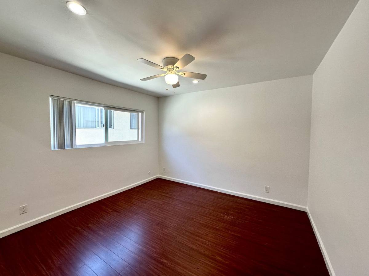 Apartment for rent at 8386 Blackburn Ave, Los Angeles, CA 90048
