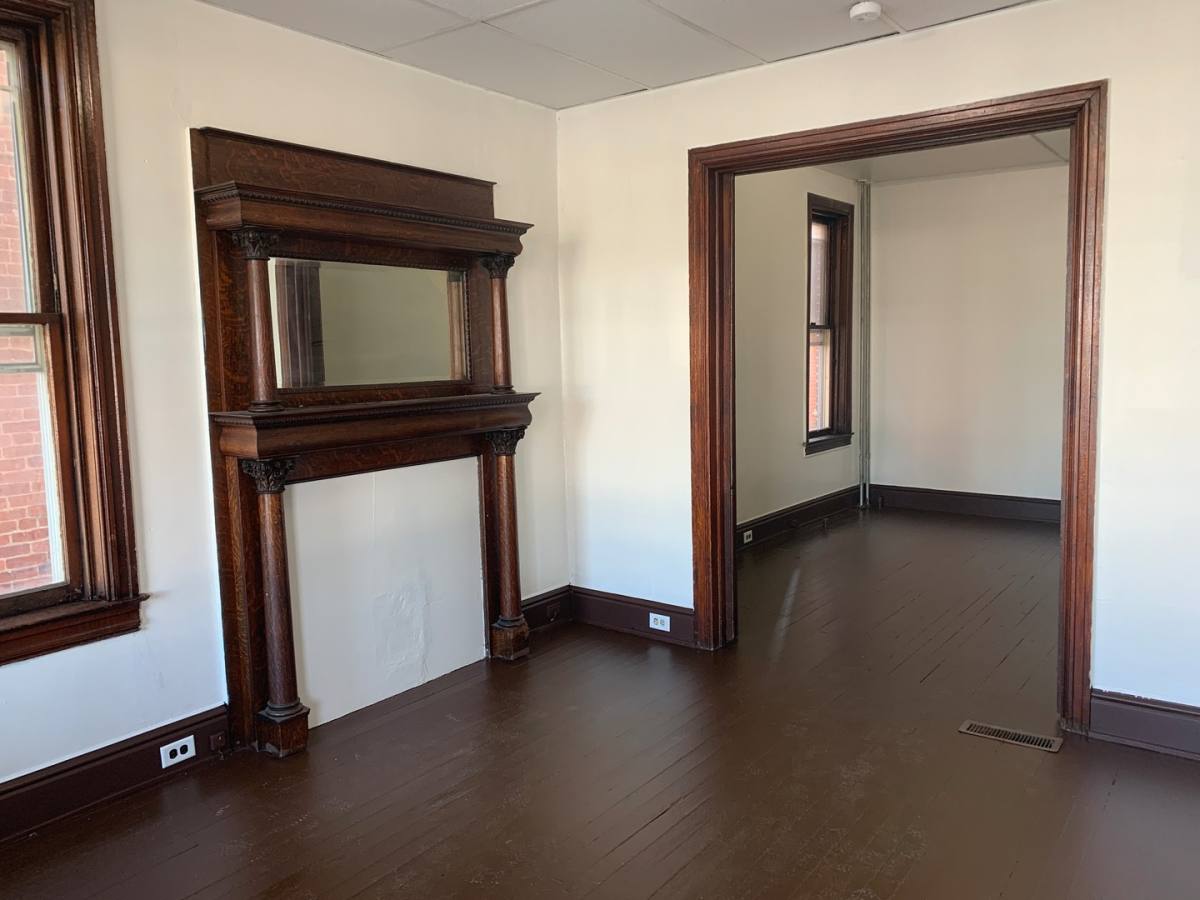 Apartment for rent at 1114 W Market St, York, PA 17401